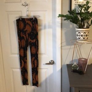 Sun and moon leggings🌞🌚
